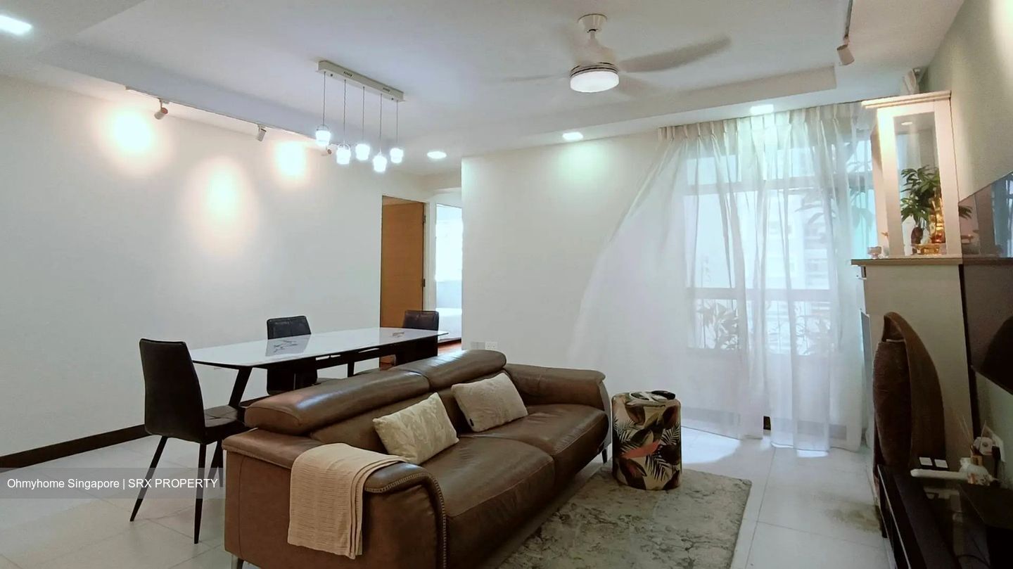 Blk 411B Coral Spring (Sengkang), HDB 4 Rooms #577104001